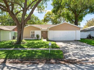 808 Settlers Rd, Tampa, FL 33613