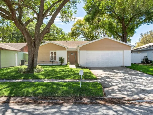 808 Settlers Rd, Tampa, FL 33613