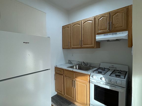3rd image of 37-47 61st St #4E