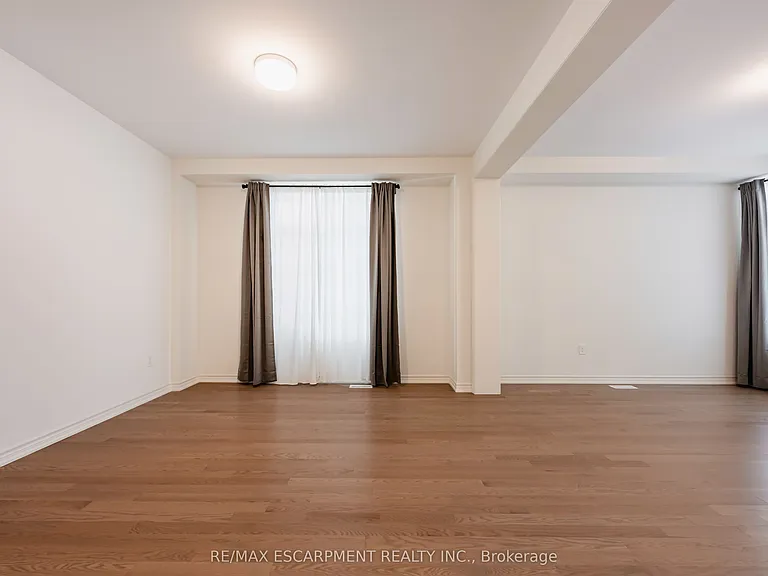 48 Sparrow Way — Photo 8