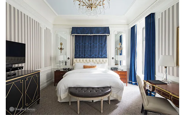 Sold by Douglas Elliman | media 10