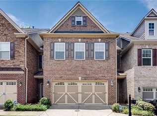 3269 Bluejay Ln, Alpharetta, GA 30022