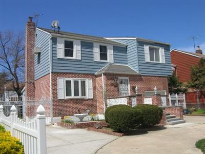 54 Diamond St, Elmont, NY, 11003