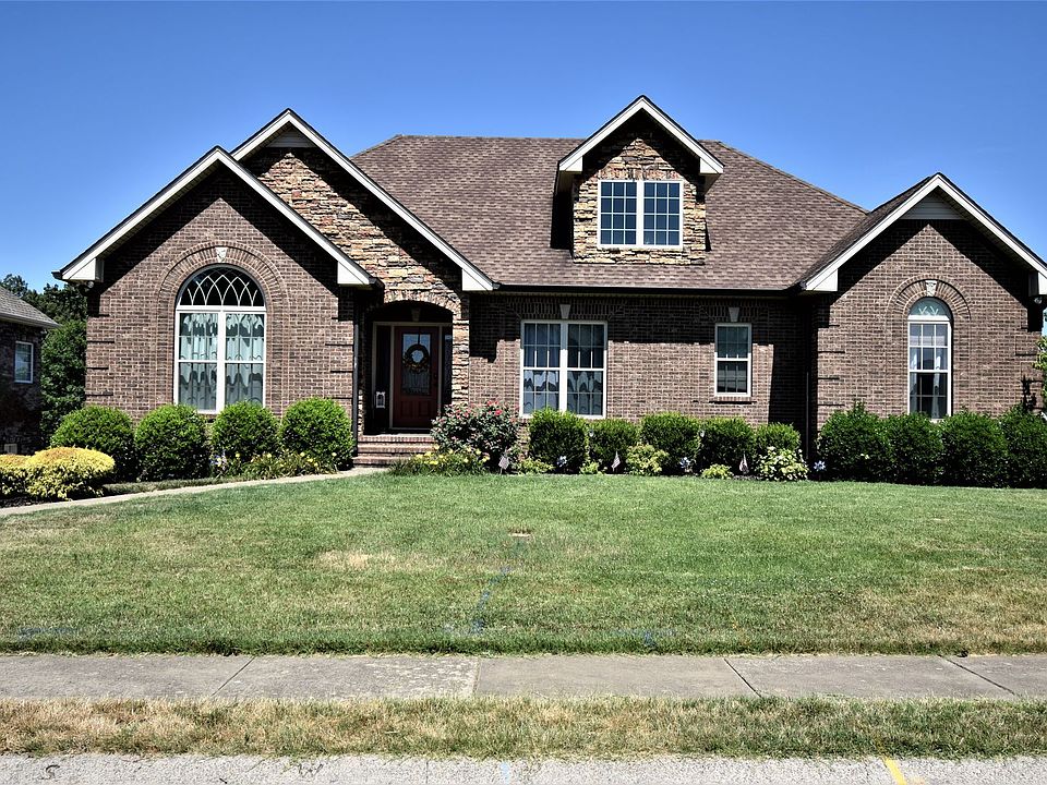 1st image of 1030 Willow Cir