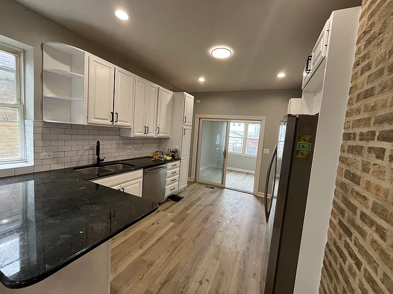4048 N Richmond St #1 — Photo 7