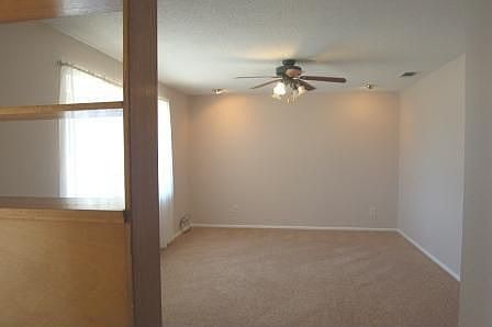 3rd image of 104 Texas Dr