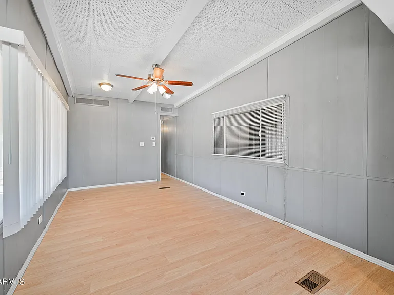 2055 W Gregory St — Photo 3