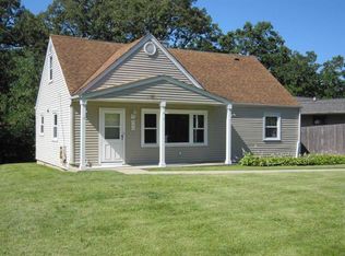 142 Timber Ln, Antioch, IL 60002