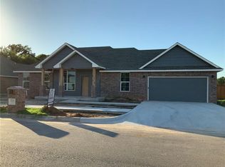 9949 SW 21st St, Yukon, OK 73099