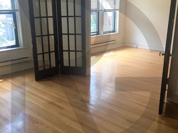 4th image of 1025 Dempster St #1025W1
