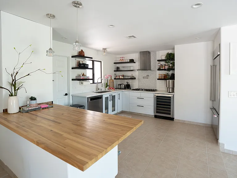 72640 Desert View Dr — Photo 9