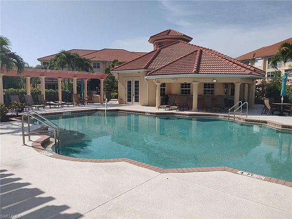 4th image of 1113 Van Loon Commons Cir APT 105
