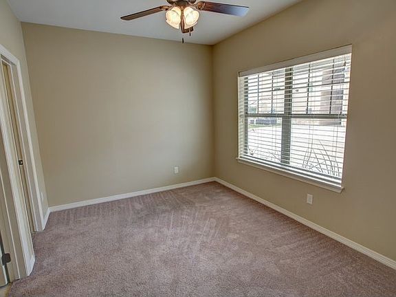 3rd image of 300 Holleman Dr E Unit 1101