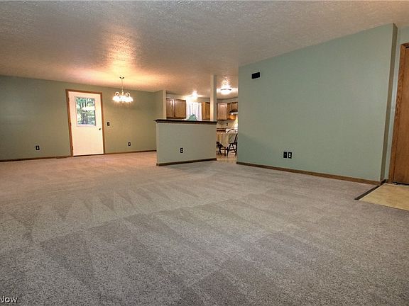 5th image of 3307 Dawley Rd