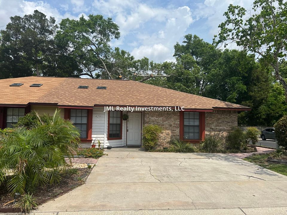 1st image of 429 Wood Rose Ln