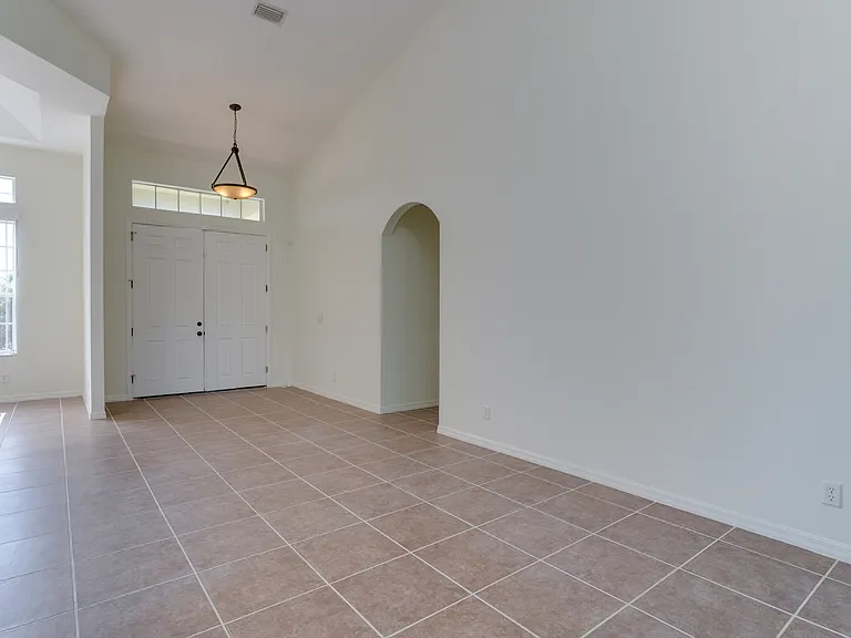 5279 Lovett Rd — Photo 3