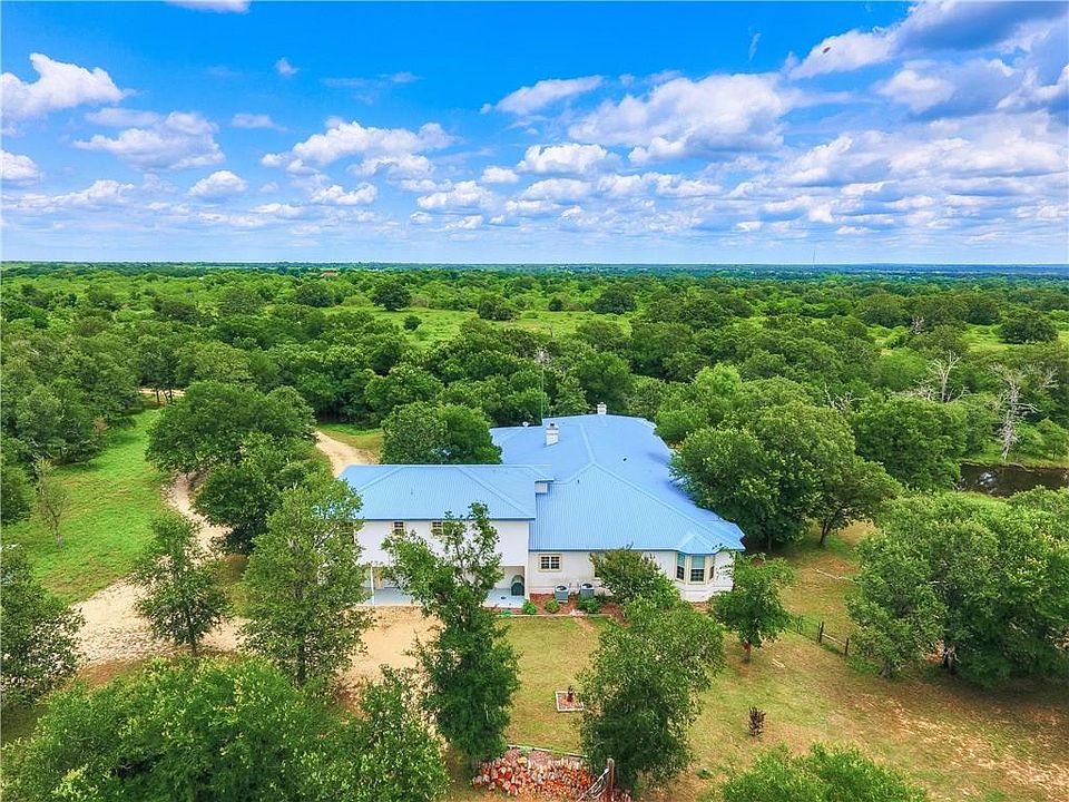 1st image of 595 Green Acre Dr