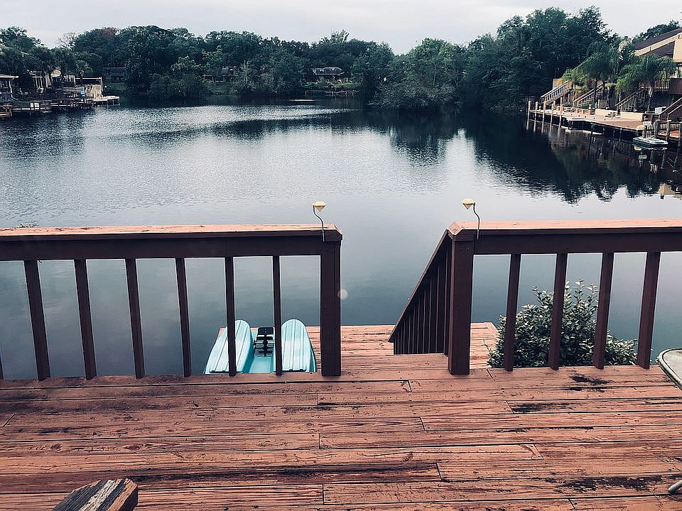 1st image of 9 Fox Valley Dr