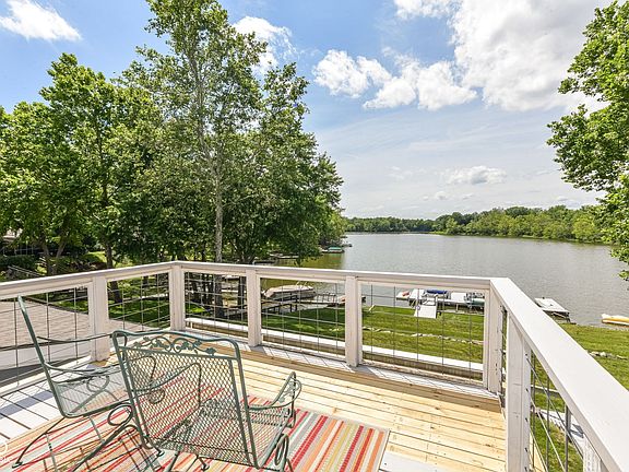 3rd image of 8172 River Bay Dr E