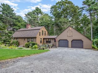 32 New London Tpke, Exeter, RI 02822
