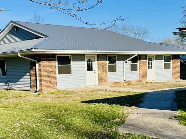 19 W 8th St #2, Adrian, MO 64720