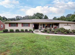 701 Dare Rd, Yorktown, VA 23692