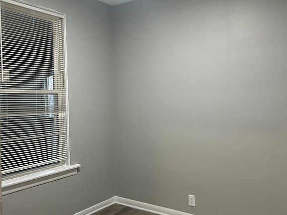 5th image of 6731 S Evans Ave #2M