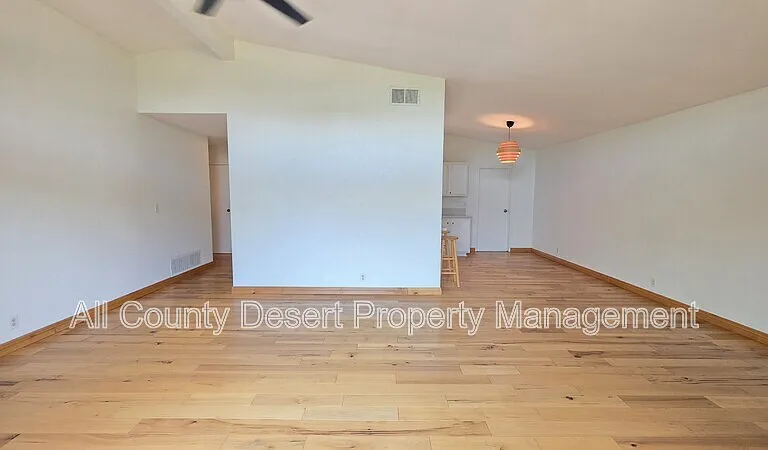 74204 Catalina Way — Photo 6