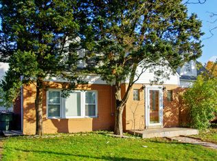 7001 N Cicero Ave, Lincolnwood, IL