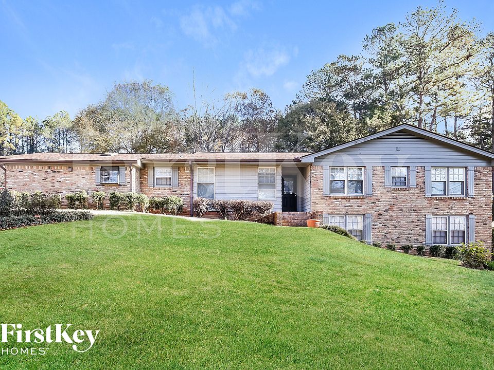 1st image of 4336 Lake Laurel Dr SE
