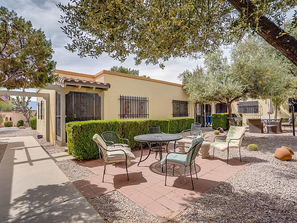 1st image of 172 W Calle Del Ano