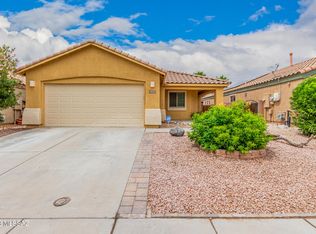 903 E Spring Water Canyon Dr, Sahuarita, AZ 85629