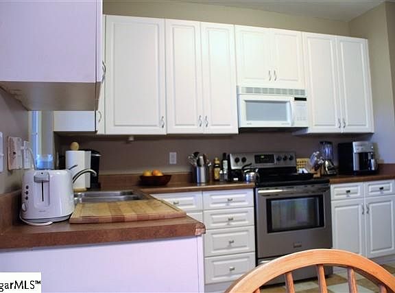 5th image of 14 Glencove Ct