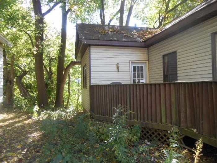 2nd image of 15 Harvard Ct