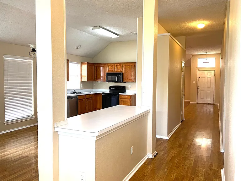 10800 Jackson Ln — Photo 5