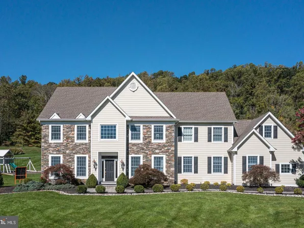 41 Bowmans Dr W, New Hope, PA 18938