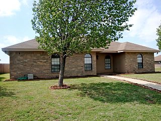1st image of 107 Tumbleweed Ct