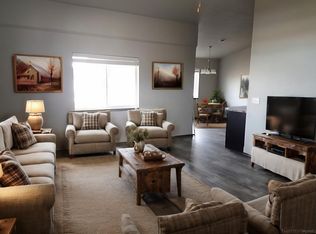 7504 S Beal Ave, Sioux Falls, SD 57108