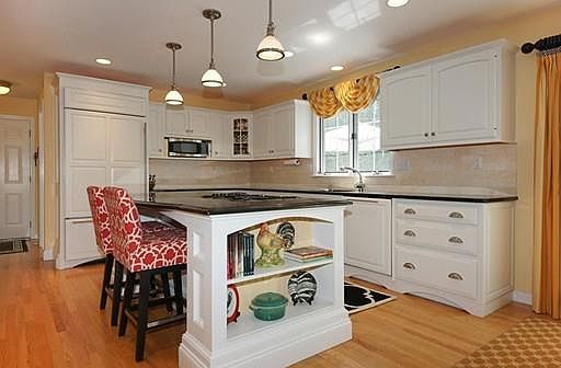 5th image of 39 Vineyard Pl