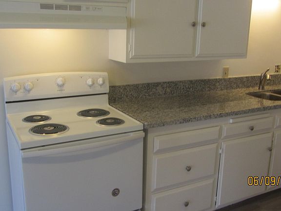 5th image of 1400 Freeman Ave