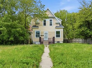 2911 N 6th STREET, Milwaukee, WI 53212