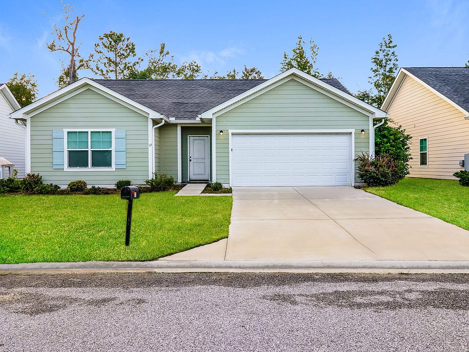1st image of 17 Greyfield Dr