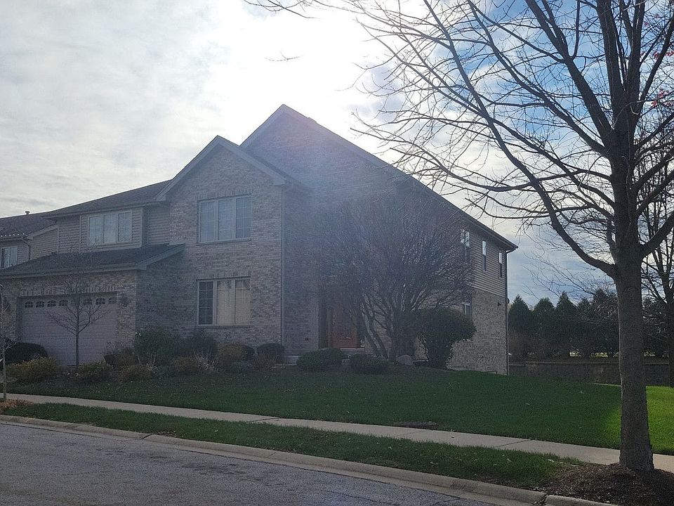 2nd image of 11039 Waters Edge Dr