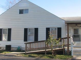 807 Mildred Ave, Cahokia, IL