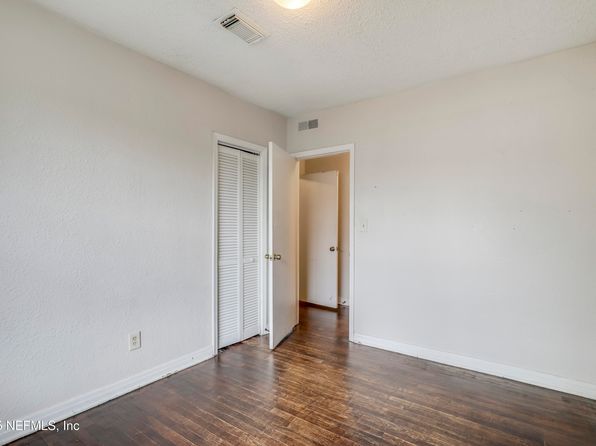 jacksonville-florida-154638722 picture