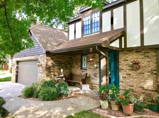 2817 Castle Hill Ln, Green Bay, WI 54302