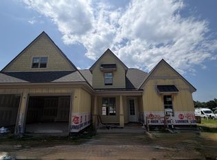 484 Ranch Trail Dr, Collierville, TN 38017