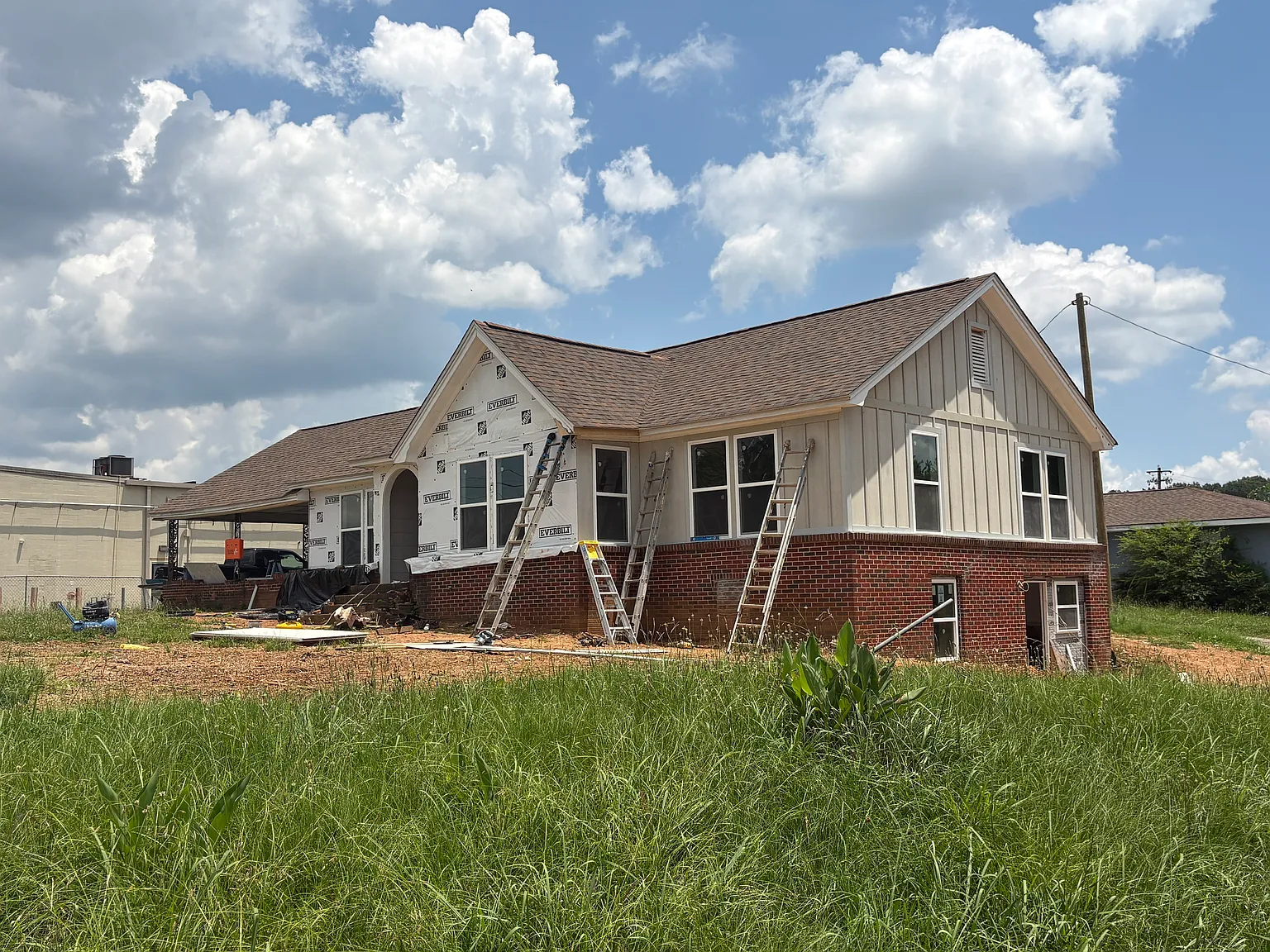 3 bed, 1800 sqft, $2,300 — Photo 1