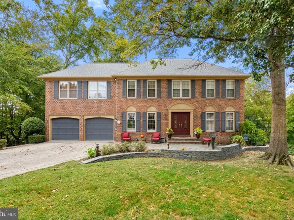 9104 Scott St, Springfield, VA 22153