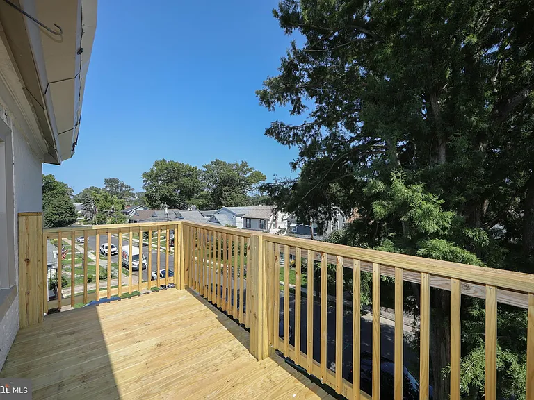 9 E Holly Ave #5 — Photo 16